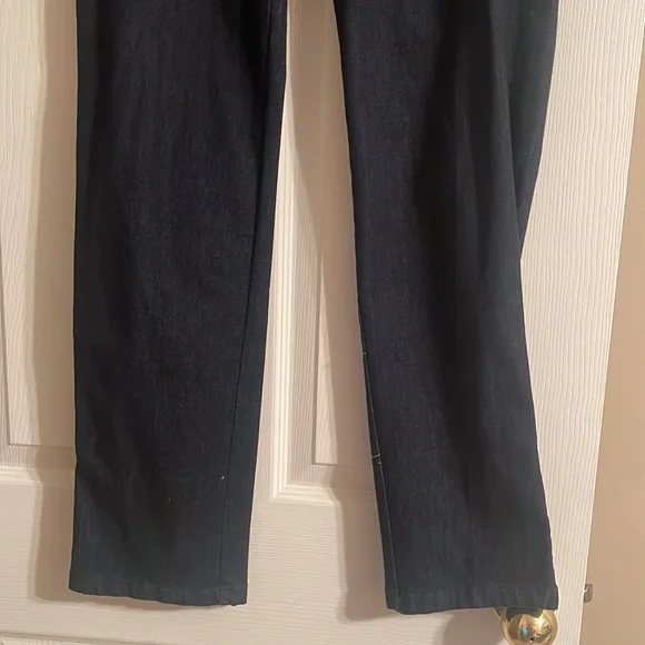 women's Croft & Barrow pull-on pants. - Picture 3 of 5